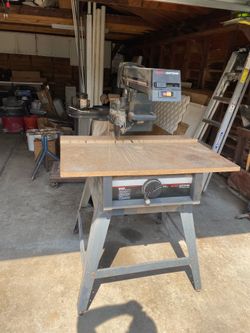 Radial arm saw