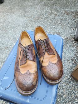 Dr. Martens Steel toes wingtip