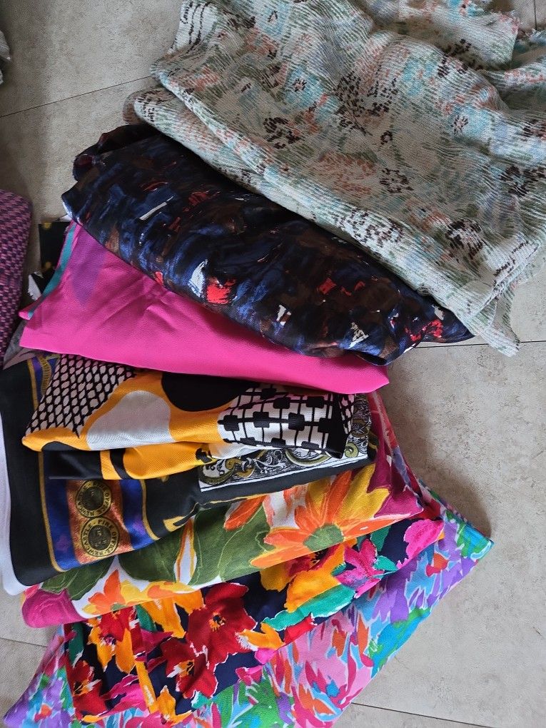 Sewing FABRIC Print Colors Floral, Geometric Designs