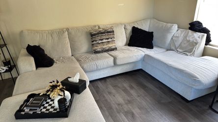 Sectional Ashley’s couches