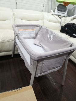 Chicco Portable Baby Bassinet