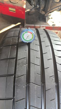 Pirelli PZ4 265/35/20 Pair