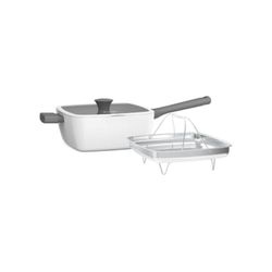 New in box So Yummy by Bella 3-Piece Square Pan Set with Evergood Nonstick Coating frost color 