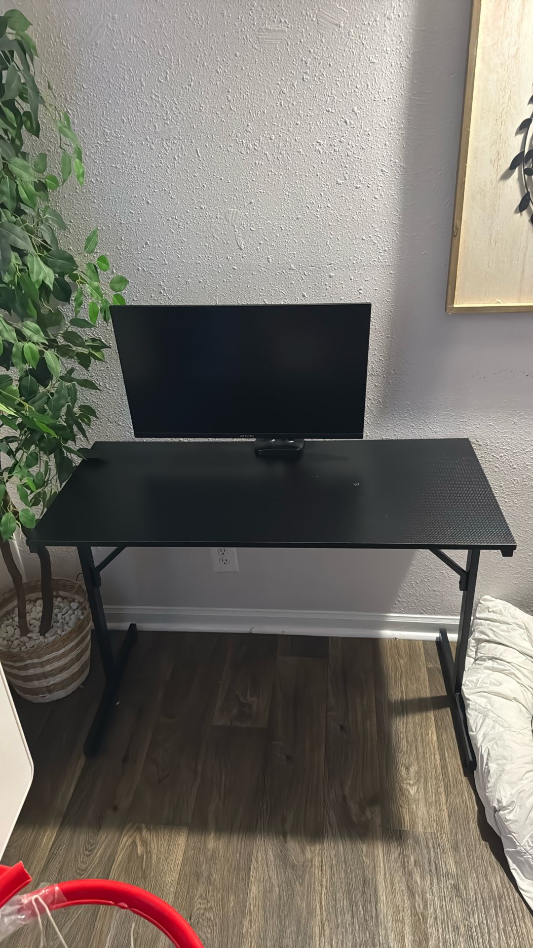 Desk Plus 2 Monitors!