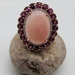 Peruvian Pink Opal., Orissa Garnet. Ring.