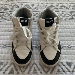 DKNY Hanna Leena Kid shoes -Size 3