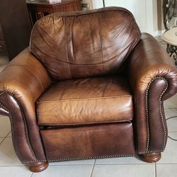 Leather Recliner (Thomasville)