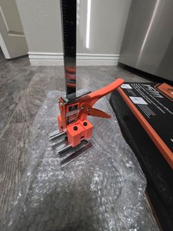 Hand Lifting Jack