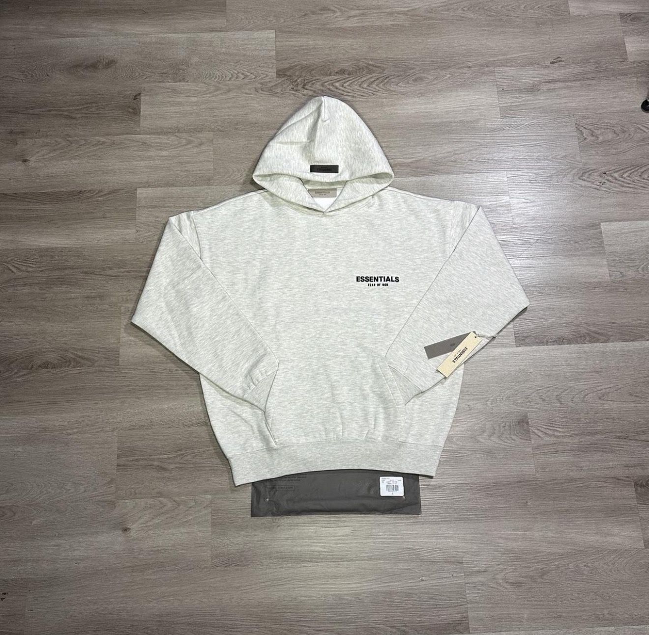 ESSENTIALS SS22 LIGHT OATMEAL ALL SIZES