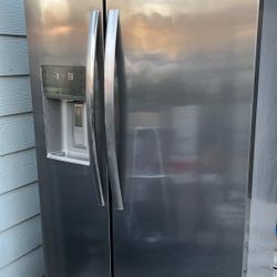 Refrigerator Frigidaire