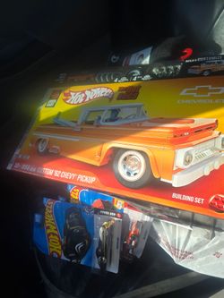 Chevy pick up brickbuild hotwheel