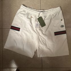 BRAND NEW AUTHENTIC GUCCI SHORTS SIZE 2XL