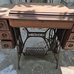 Singer Sewing Machine Table Red Eye