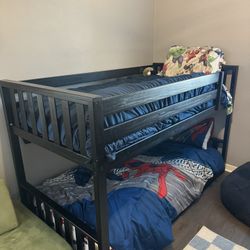 Bunk Bed - Twin Over Twin
