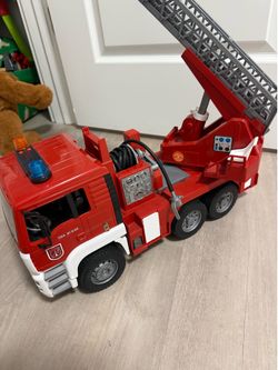 Bruder Toys 02771 Man Fire Engine