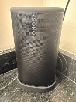 Sonos play- rechargeable newest gen