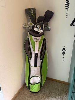 Wilson women’s golf clubs