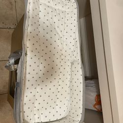 Portable Bassinet 