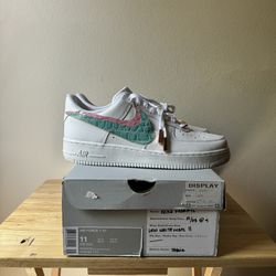 Brand new custom men’s Air Force One size 11