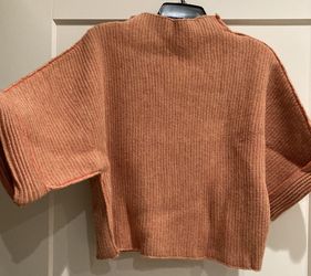 Free People Wide Sweater Sz Medium 