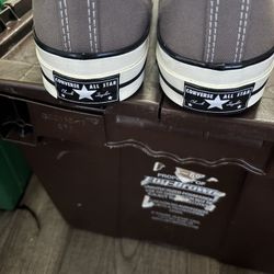 Converse Size 9