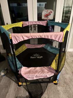 Kids trampoline