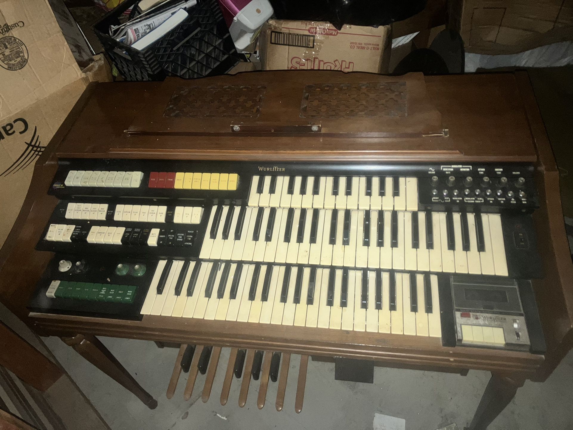 Wurlitzer Organ Model 4037