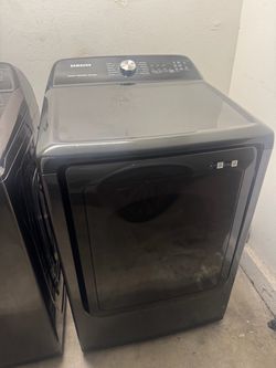 Samsung Front-Load Gas Dryer Black Stainless