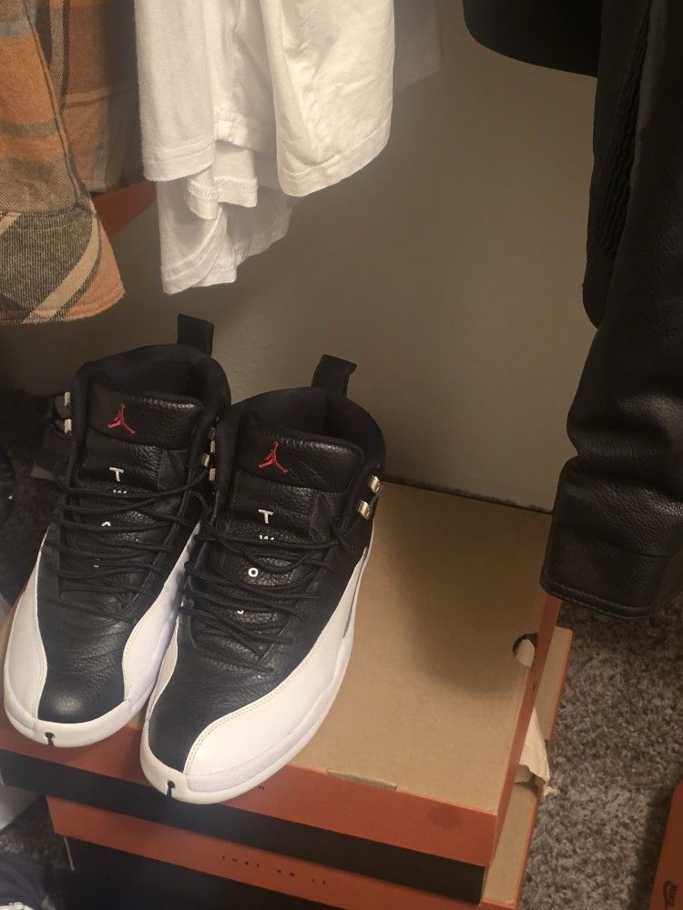 Jordan 12 "Playoff"