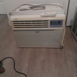 AC air conditioner window DAEWOO