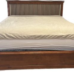 9 Piece King Bedroom Set - Solid Wood $625