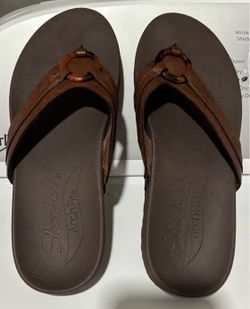 Woman’s Skechers  Sandals