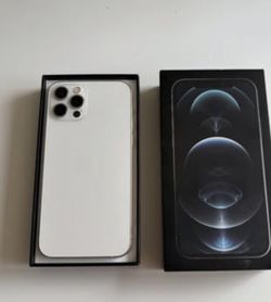 𝚒𝙿𝚑𝚘𝚗𝚎 12 pro max