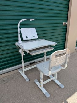 New kids adjustable desk