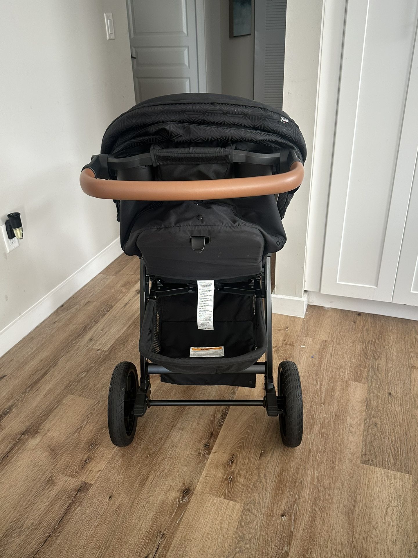 Chicco Bravo Primo Stroller