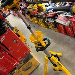 DEWALT 20V MAX CORDLES 3000 LUMENS TOWER LIGHT NEW TOOL ONLY