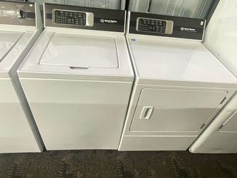 Speed Queen set washer and Gas Dryer