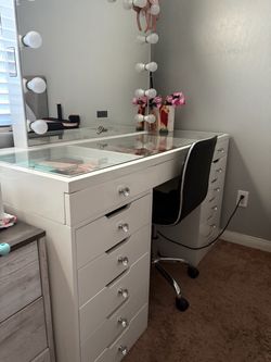 Vanity