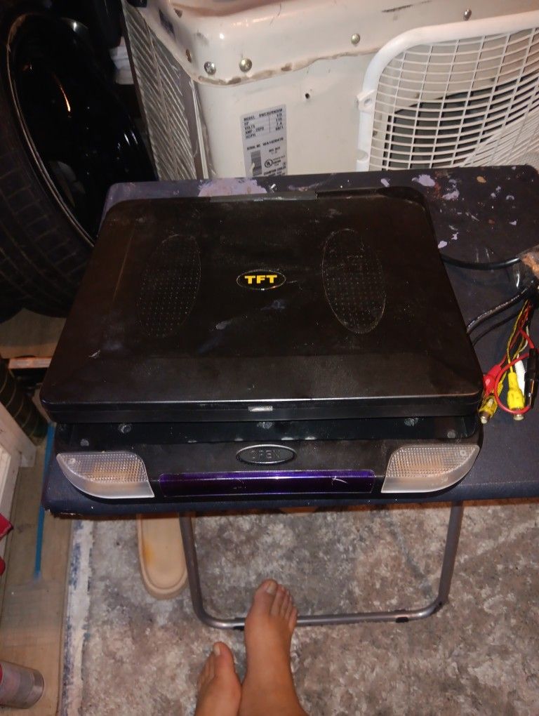 TFT FLIP DOWN MONITOR FOR CAR