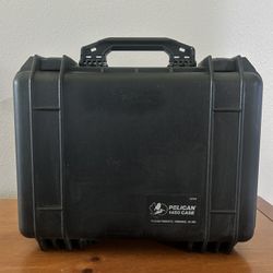 Pelican 1450 Case Storage Cameras Drones Fire Arms 