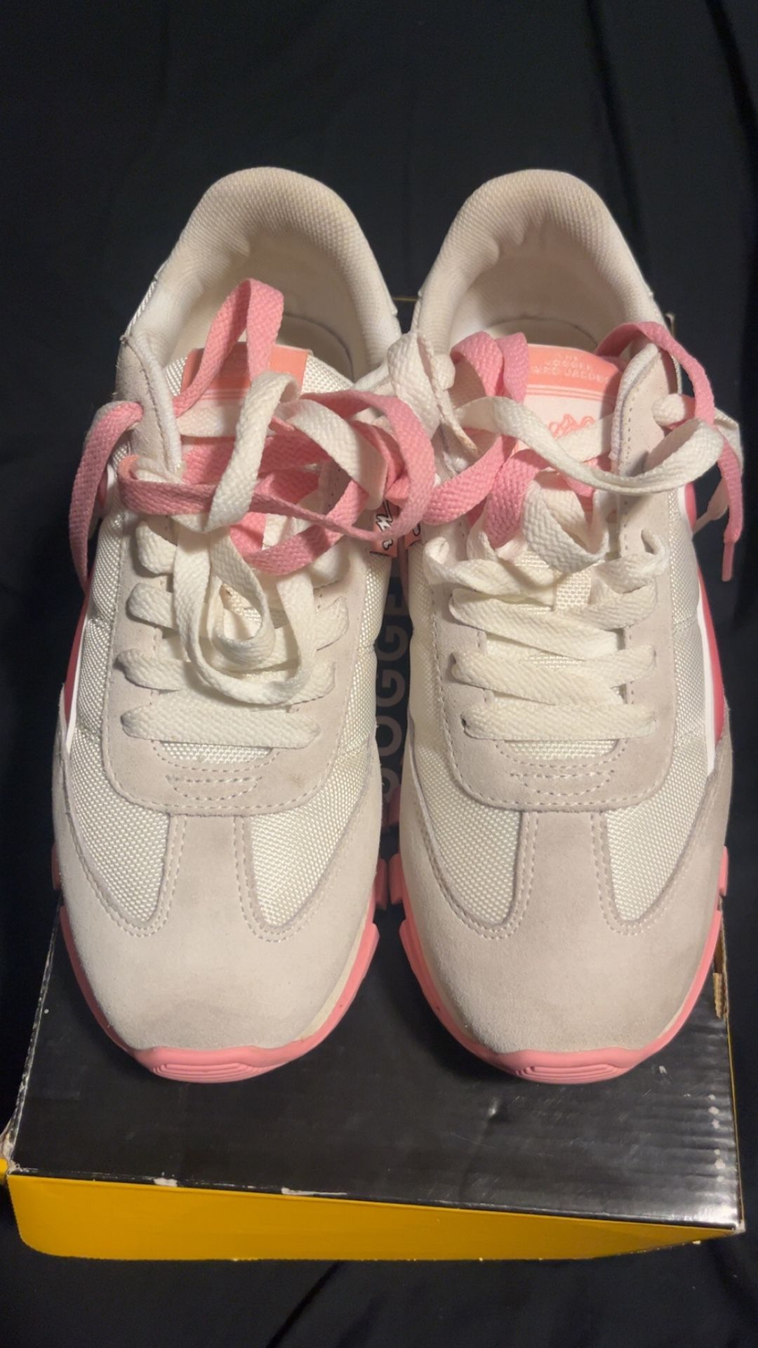 Marc Jacob The Fluo Jogger Beige/Pink Size 9 Medium (EU 39) $250 Retail