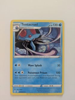Tentacruel pokemon card Evolving Skies 027