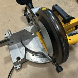 Dewalt 12” Miter Saw