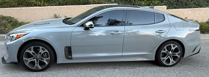 2021 kia stinger gt-line