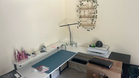L shape desk table
