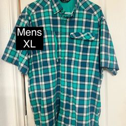 Mens Under Armour Button Down Shirt XL