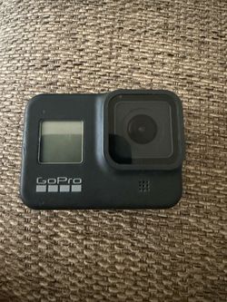 GoPro HERO 8 Black + 2 batteries - Excellent condition