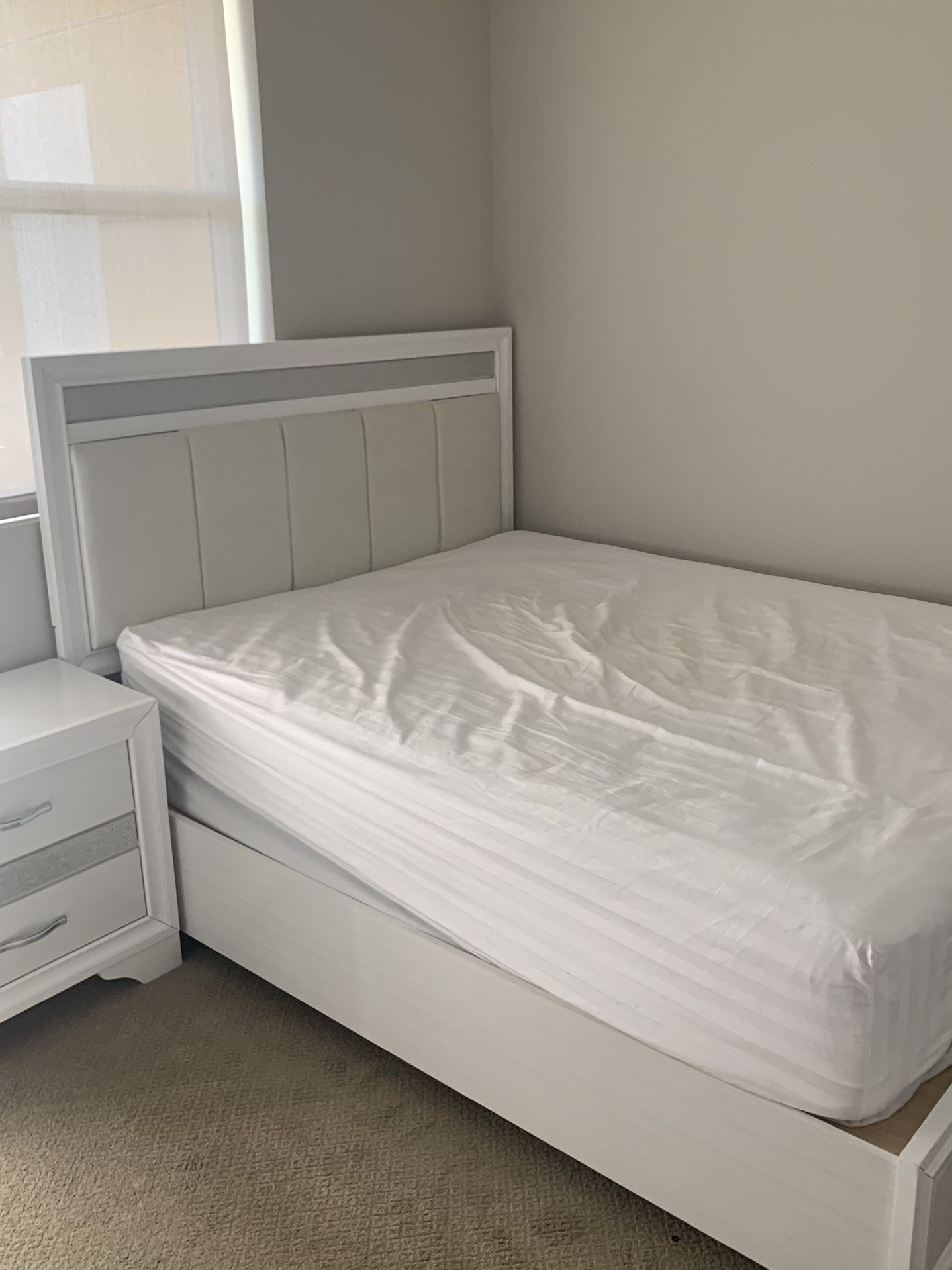 Queen Bed Frame With Or Without Mattress