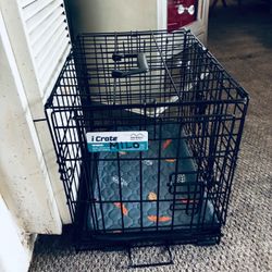 Portable foldable 2 door wire crate with removable tray 18”