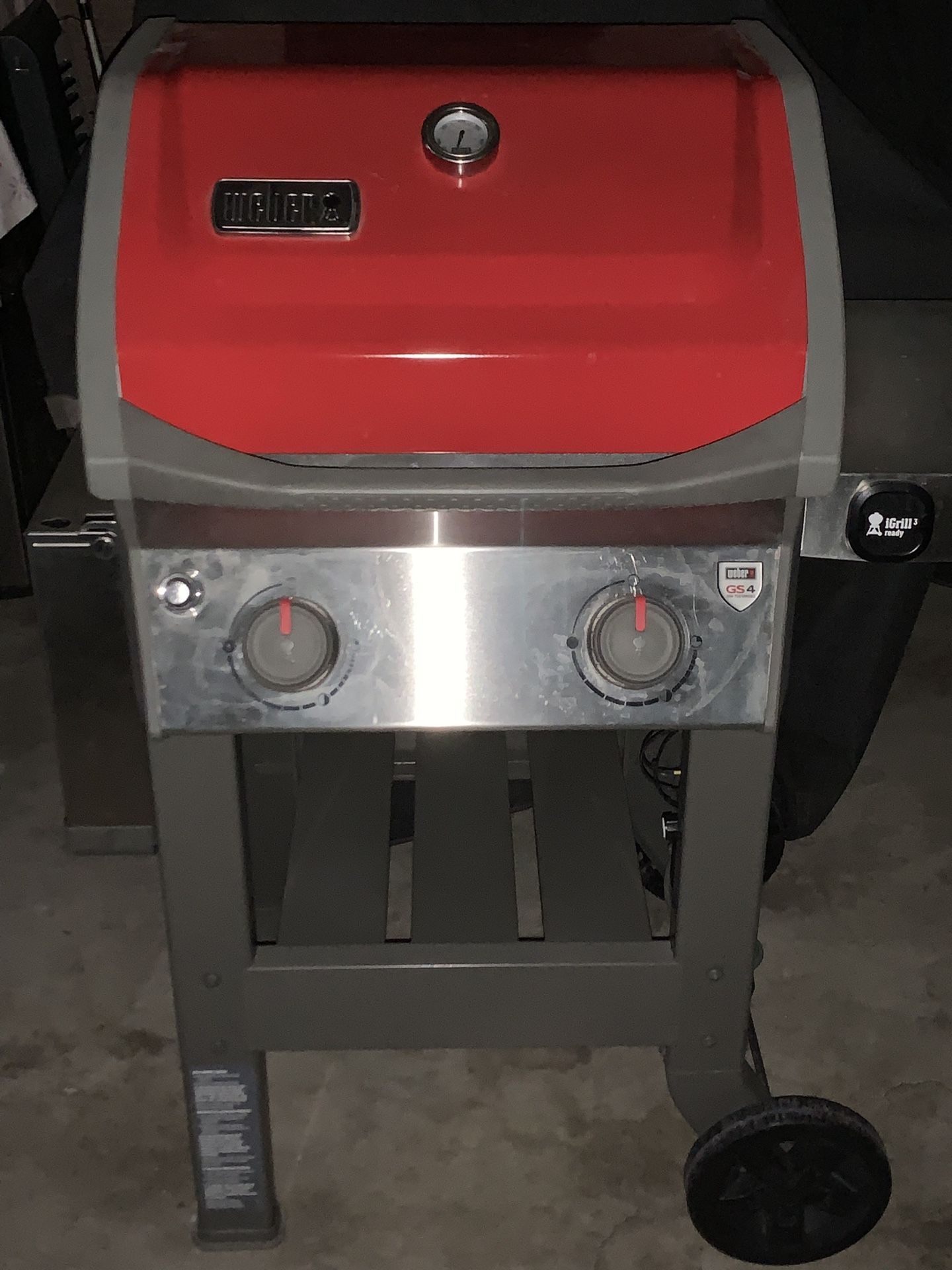 Weber Spirit 2 Burners BBQ Grill Propane Red And Silver